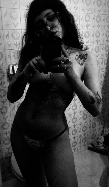 betinices pretty star image