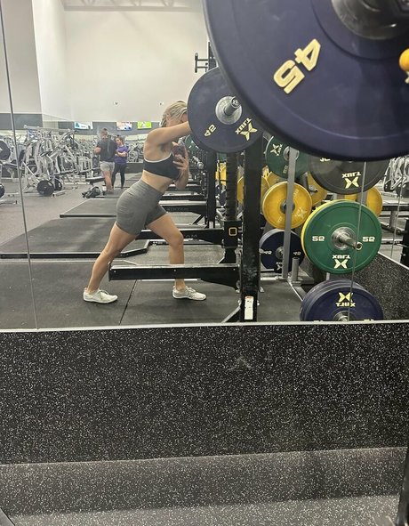 ThefruitsofEve model nice picture