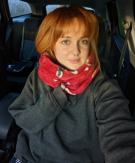 blonde secretary onlyfans hot nude gallery