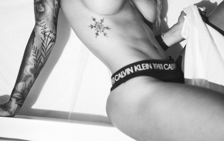 blonde anal onlyfans pornos pic