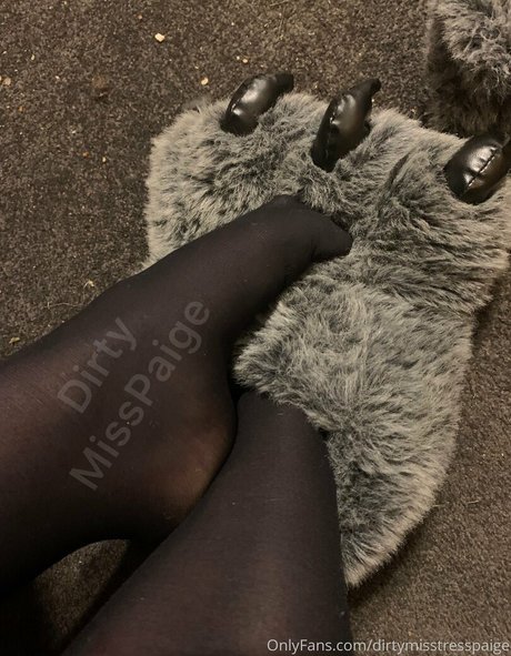 dirtymisstresspaige model sexy pic