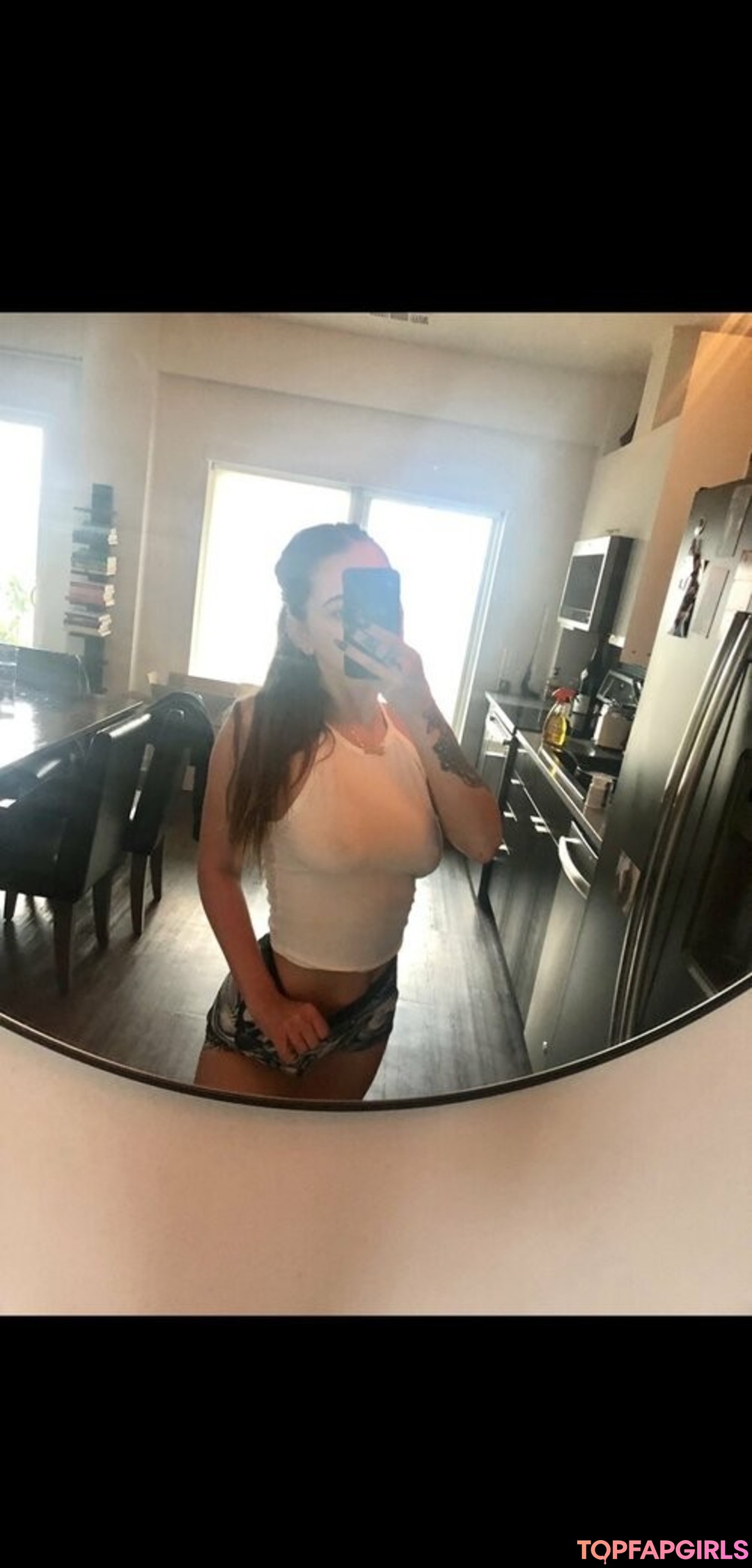 revelliejessica model naked photos