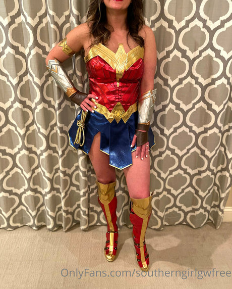 southerngirlgwfree erotic model archive