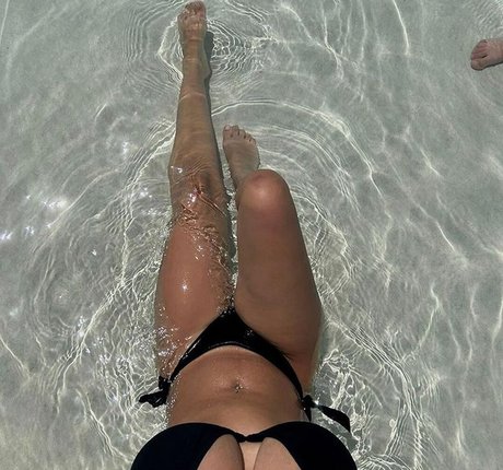 filipina onlyfans beautiful pics