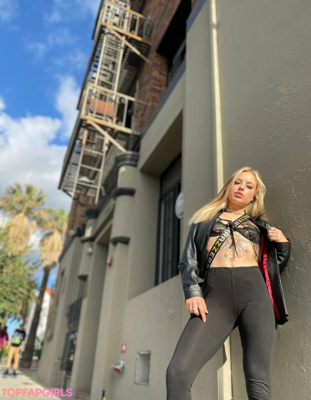 skinny babe onlyfans naked image