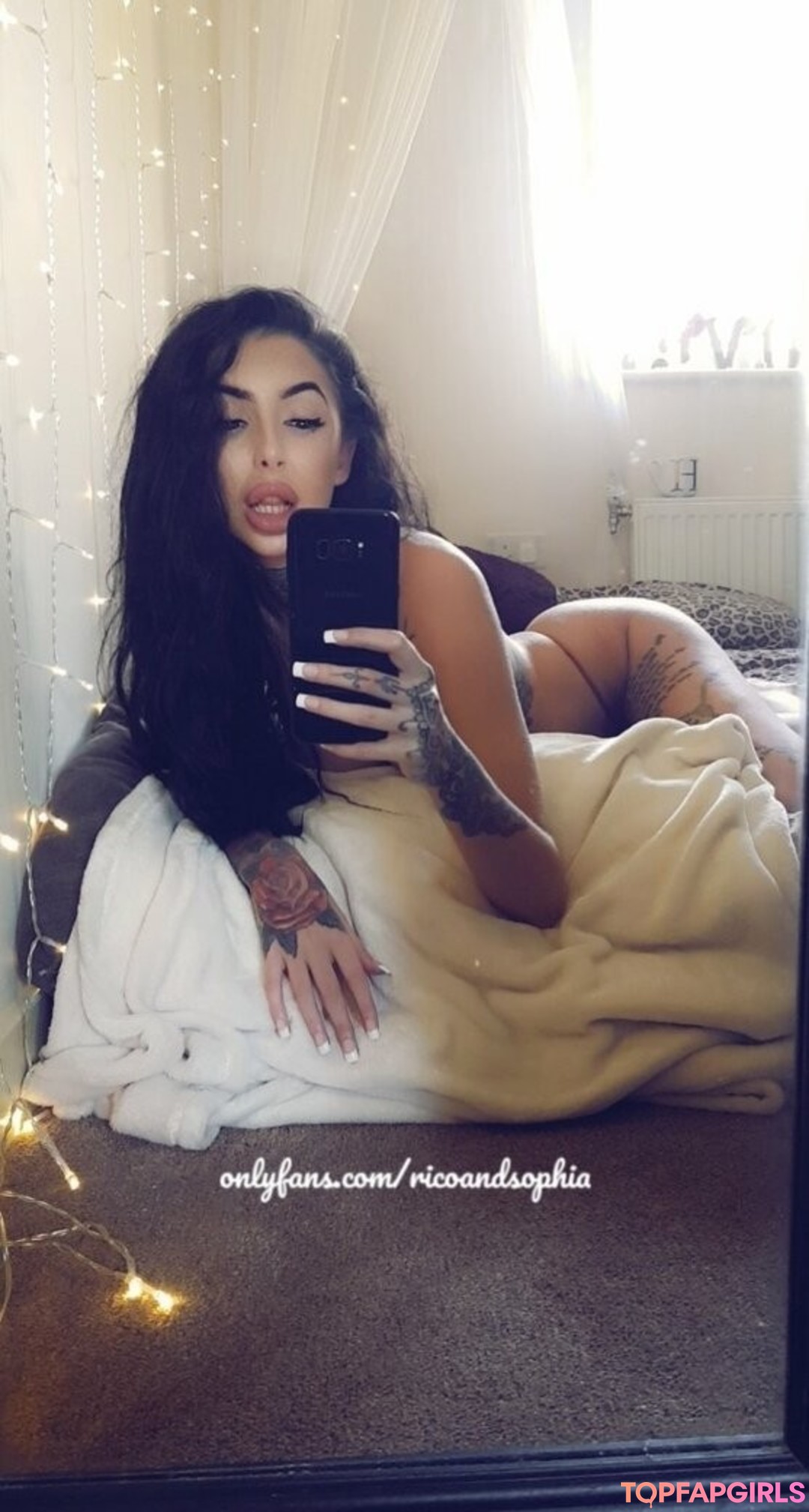 busty lingerie onlyfans hot sexy photo