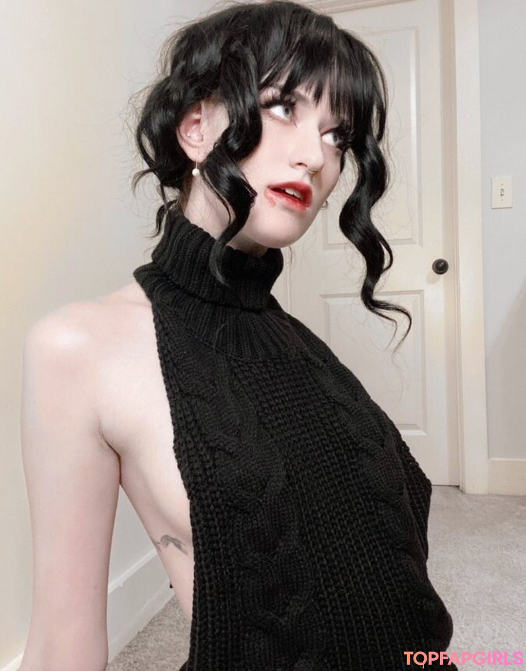 HazelFig model exclusive picture