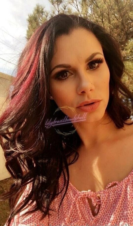 lilybrazilianbombshell star nude archive