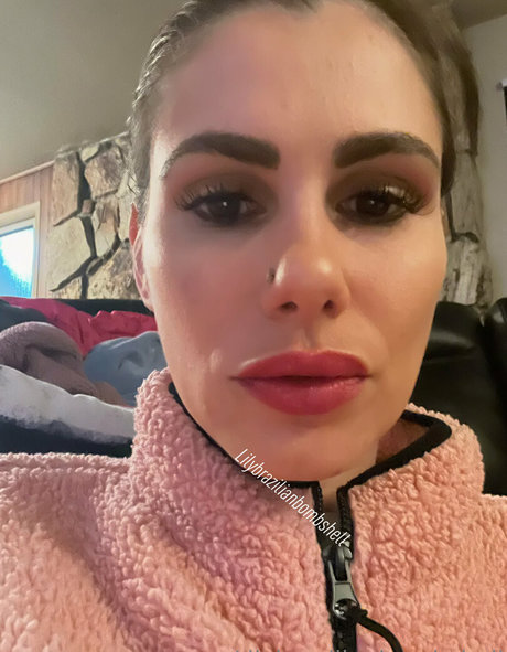 monster tits onlyfans pornos pics