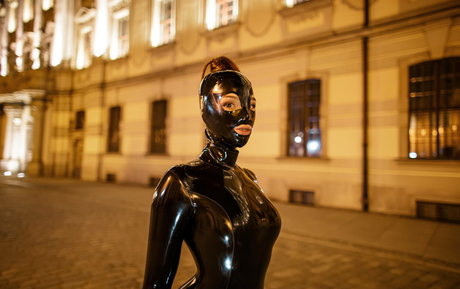 latex fox star pornographic images