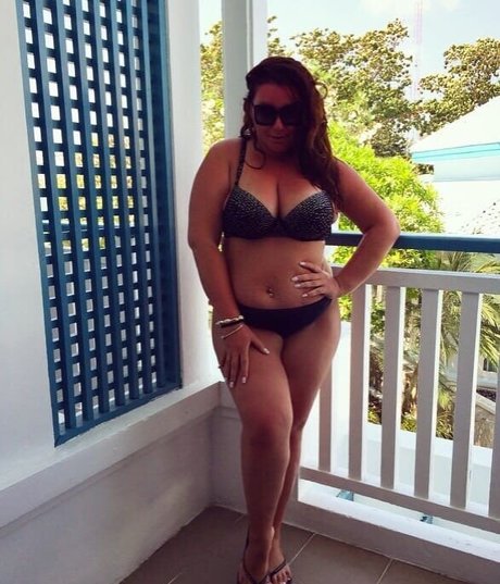 Dasha Kovalenko top actress images