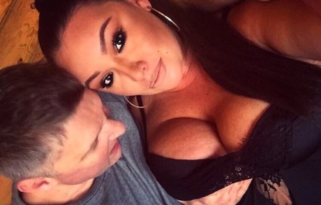 stepdaughter onlyfans art naked picture