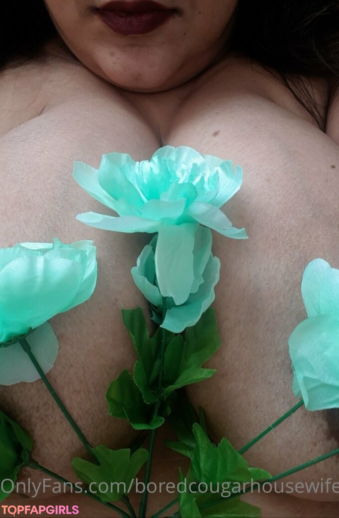 boredcougarhousewife model images