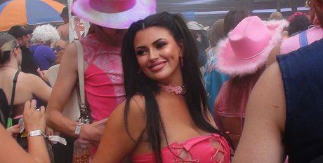 lesbian sex onlyfans hot sexy photos