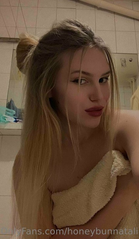 blonde secretary onlyfans hot nude gallery