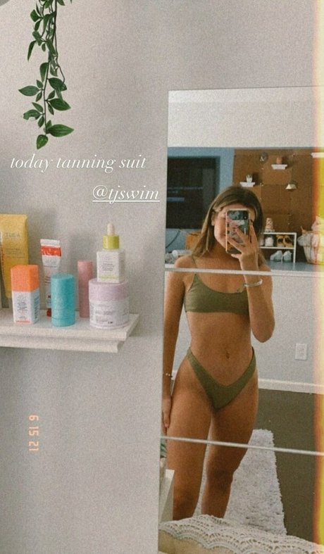 Emmy Bucher model nice pic