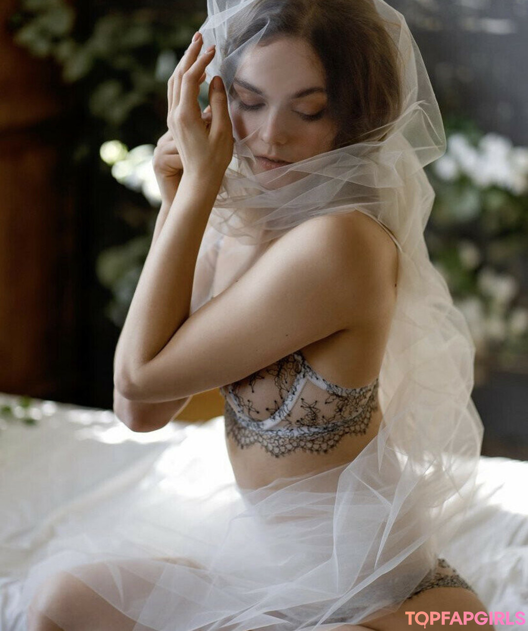 latina maid onlyfans best photo