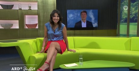 slim onlyfans pornographic archive