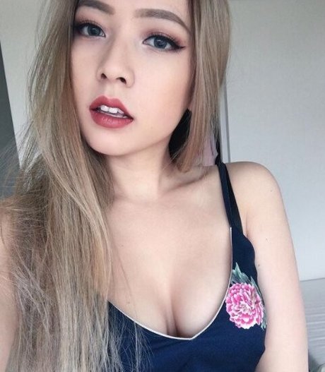 lesbian milf onlyfans beautiful porn pic