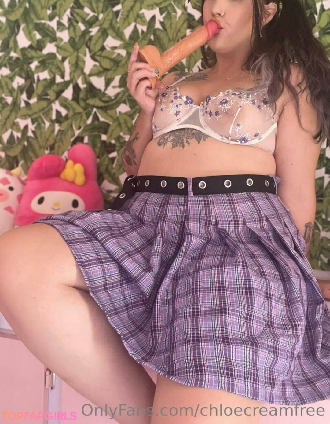 chloecreamfree sex star pic