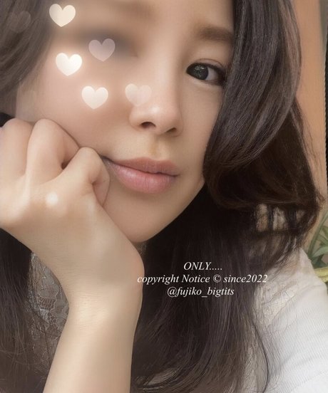 Fujiko bigtits beautiful model archive