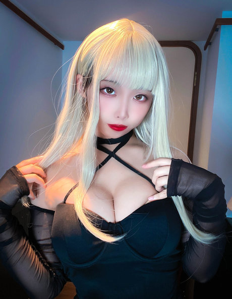 NazoEirian pornstar top pictures