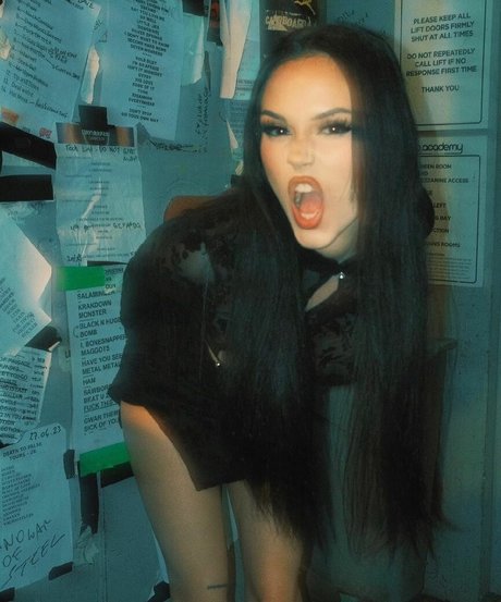 Maggie Lindemann sex star pic