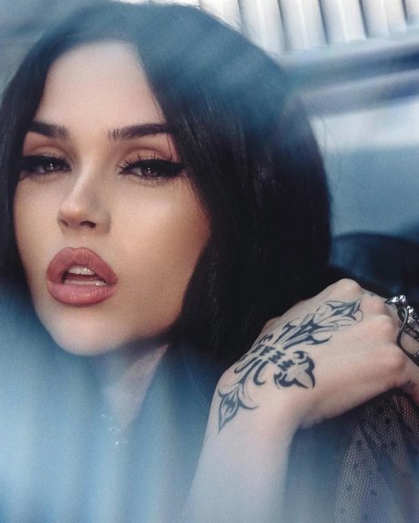 Maggie Lindemann best model pic