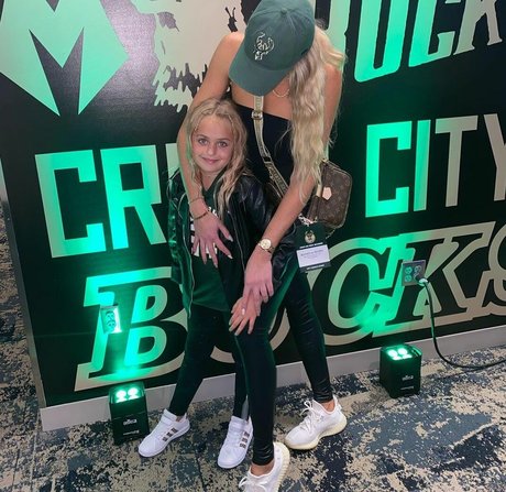 Carley Sanfilippo naked star photos