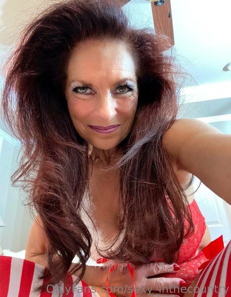 emo trans onlyfans pornographic photos