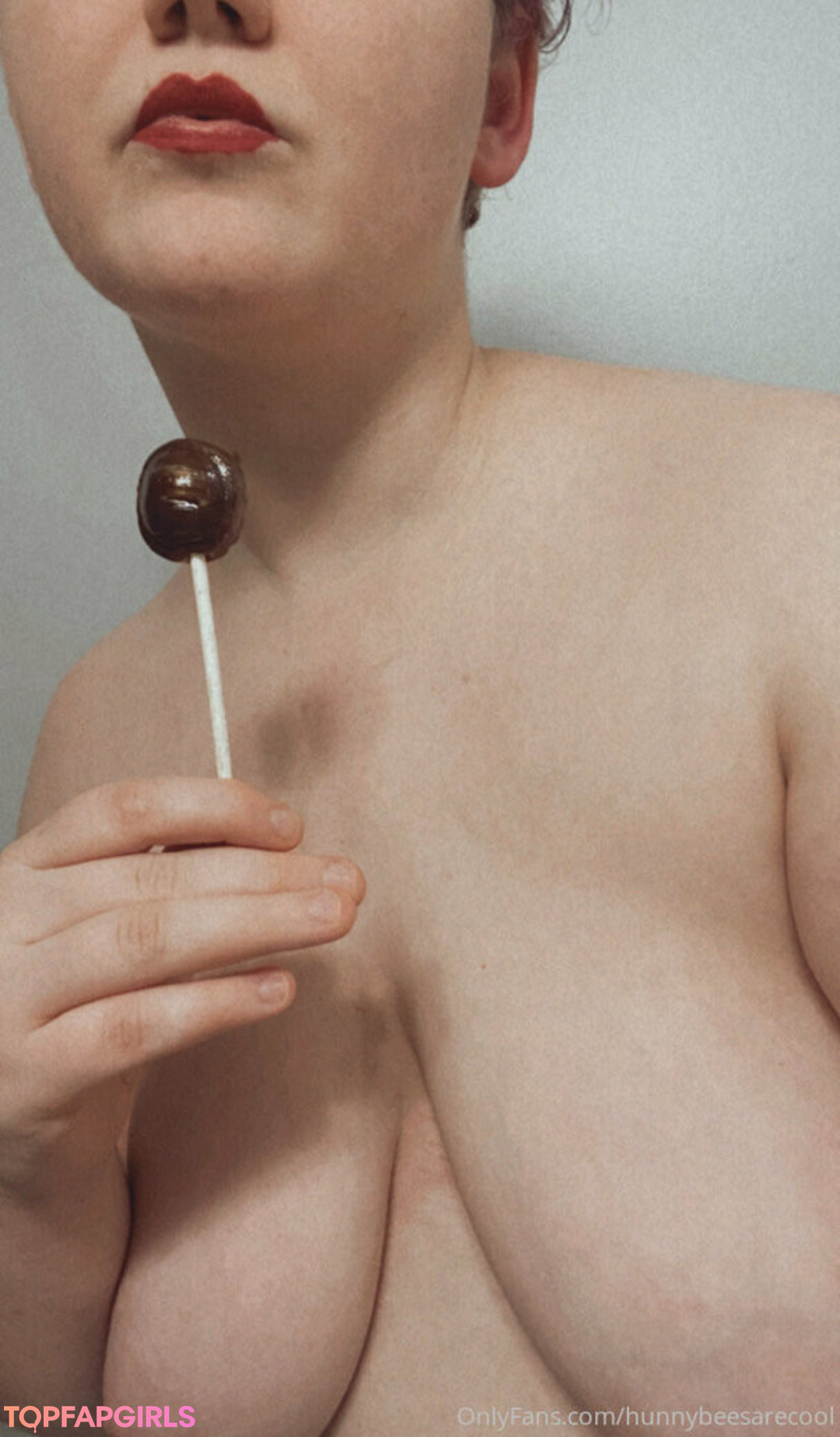 waifu onlyfans pornographic pictures