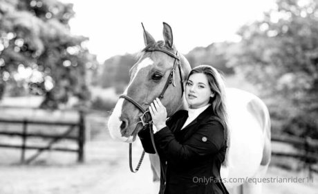 blonde teen pussy onlyfans erotic picture