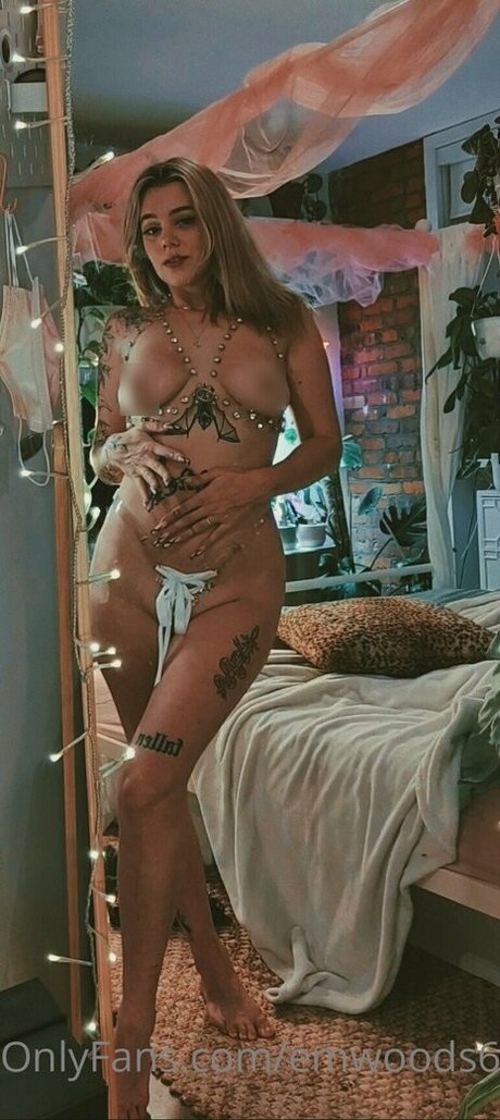 emwoods666free pornstar pretty picture