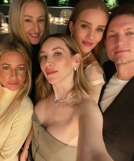 Rosie HW_ nude star pics