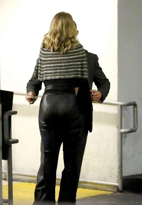 Rosie HW_ beautiful actress galleries