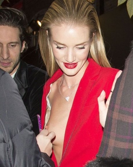 Rosie HW_ star hd galleries