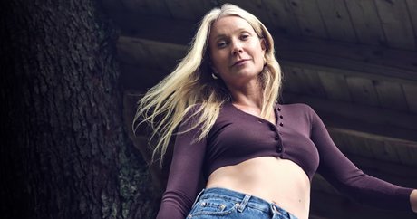 Gwyneth Paltrow pornstar exclusive photo