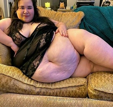 cherrybabyssbbw model perfect pics