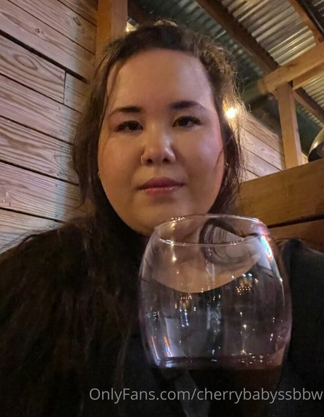 cherrybabyssbbw naked model pics