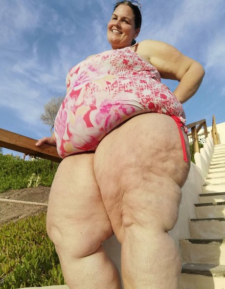 ssbbwlailani naked star images