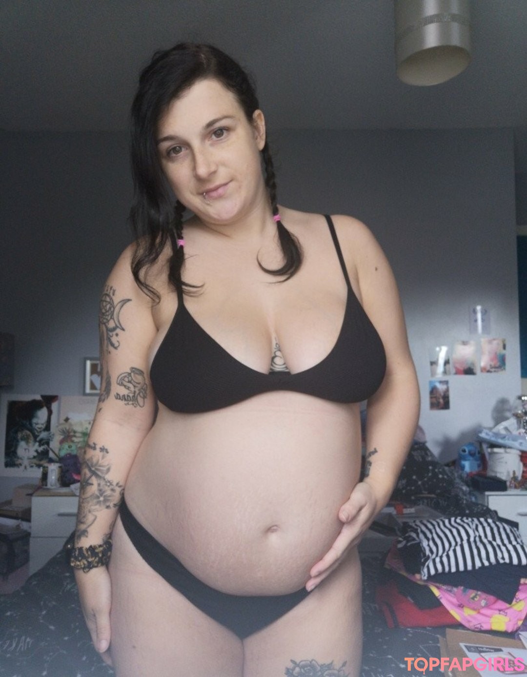 famous nude onlyfans hot nude pic