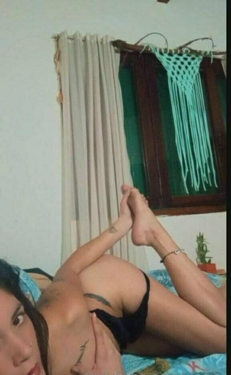 yesiiv star adult image