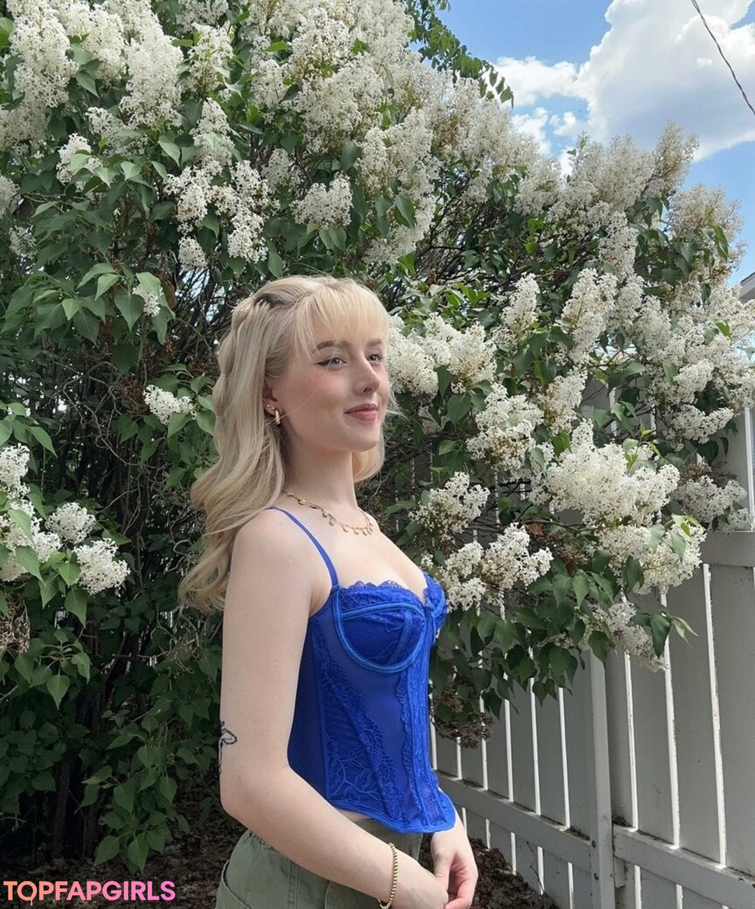 Camcossss model porn photo