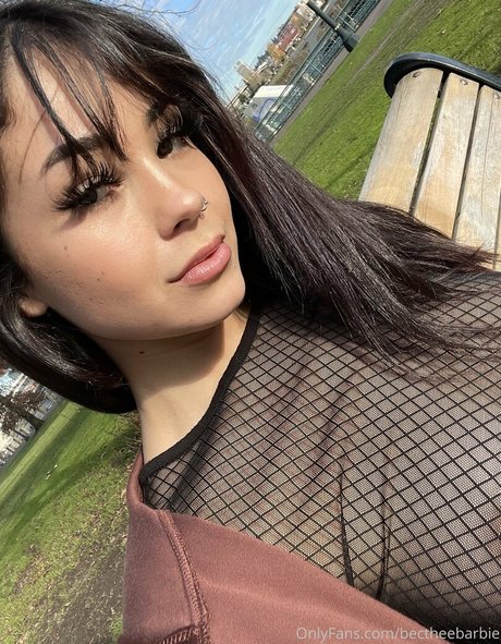 bectheebarbie star sexy picture