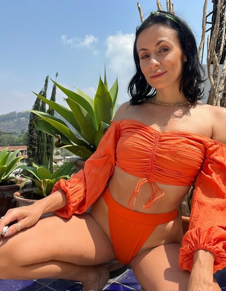 thewildwithyou pornographic star gallery