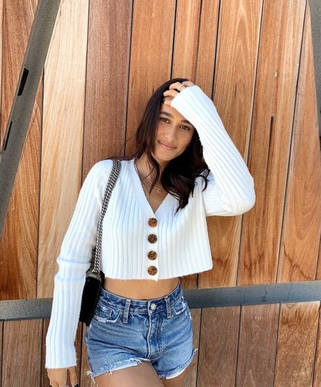 carlieauszler pretty model pic