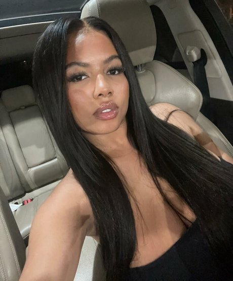 hot asian onlyfans art naked gallery