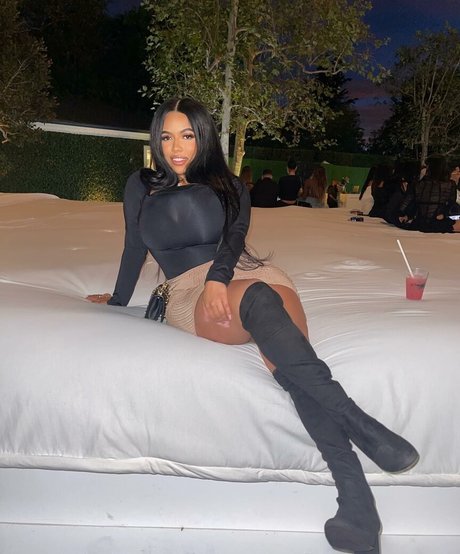 tiny onlyfans porn gallery