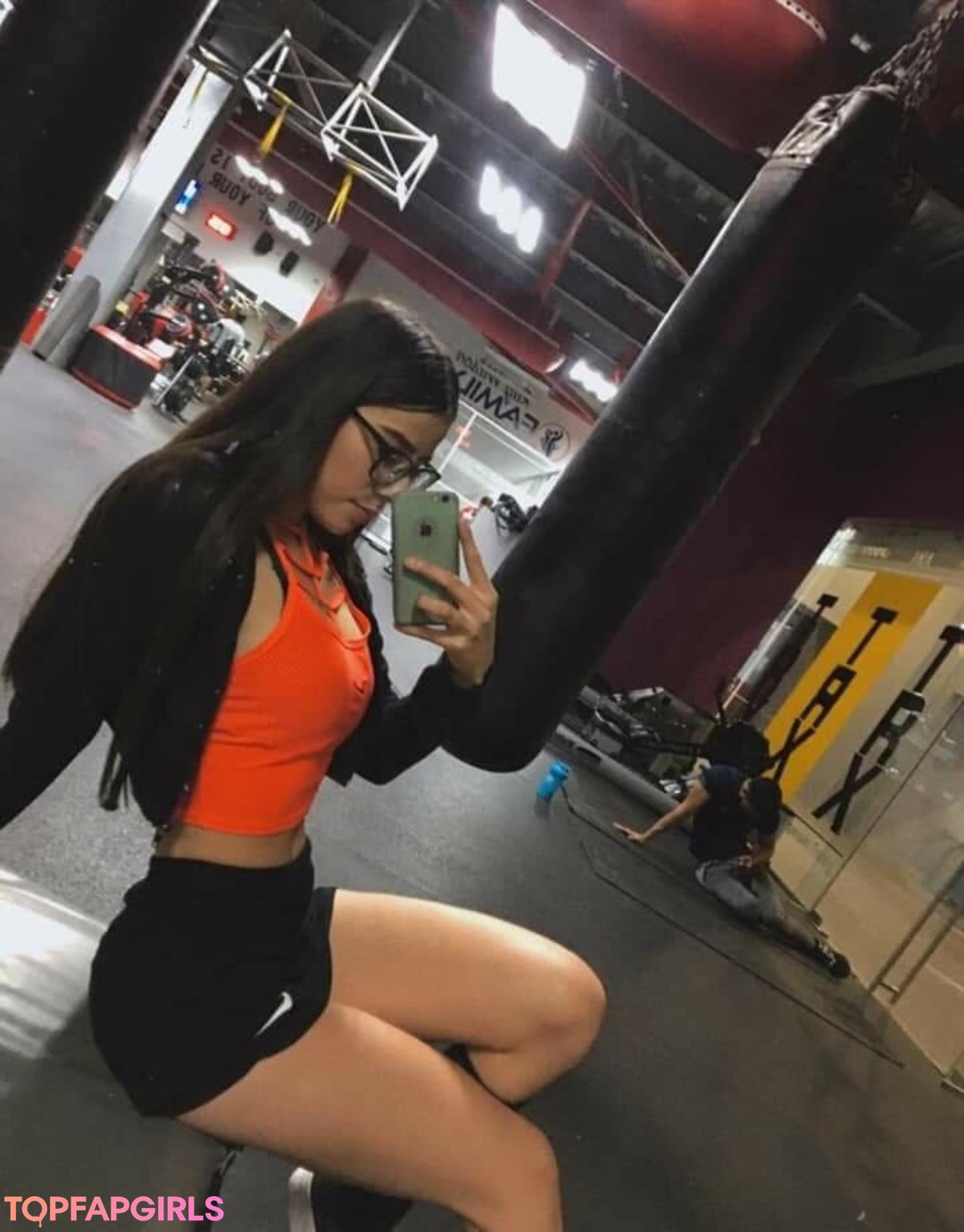 Dulce Carrillo model top pic