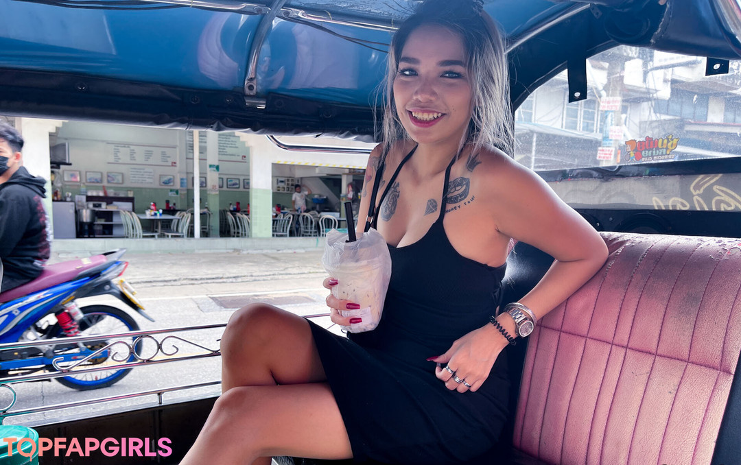 TukTuk Patrol pornstar art photos